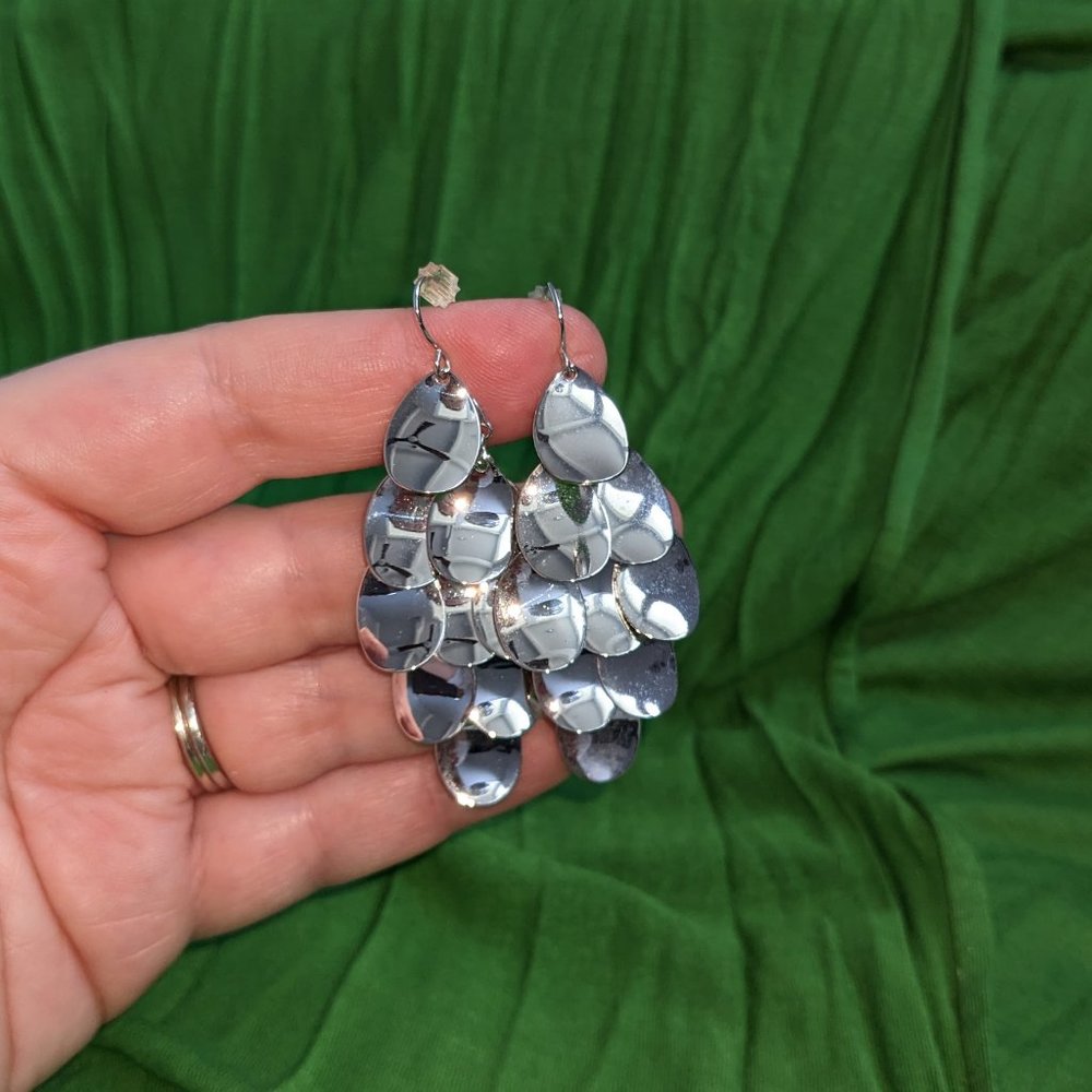 Premier Designs mirror finish cascade earrings